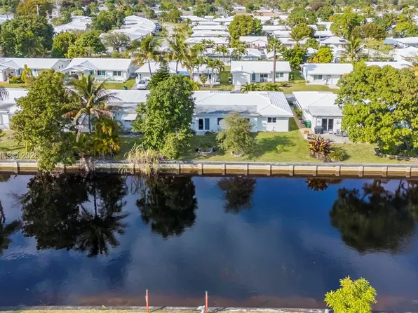 6810 NW 74th Pl, Tamarac, FL 33321