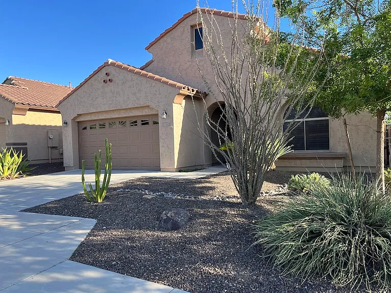5235 W Blaylock Dr — Photo 1