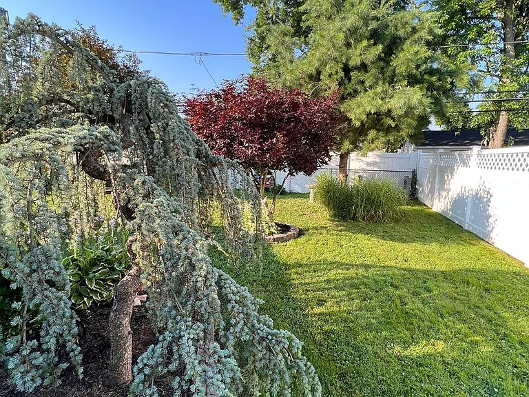 24 Indian Park Rd — Photo 3