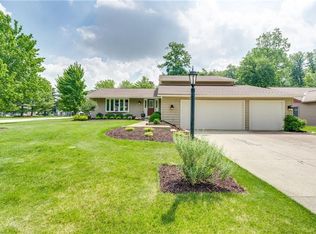 15563 Forestwood Dr, Strongsville, OH