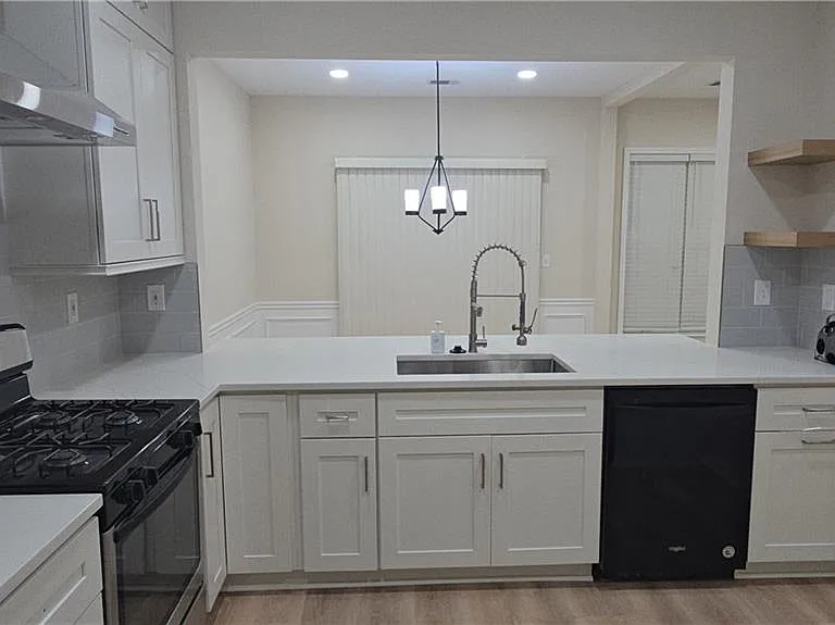 2424 Elkhorn Ter — Photo 23
