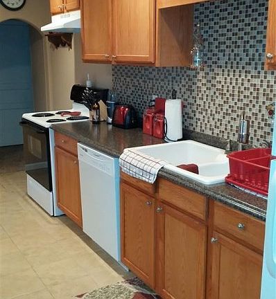 3rd image of 128 Wynnwood Dr