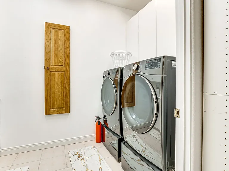 Laundry Room Cabinet