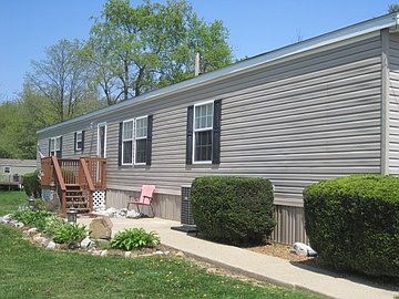 3rd image of 214 Xanders Dr