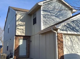 2107 Highridge Dr APT A, Pleasant Hill, MO 64080