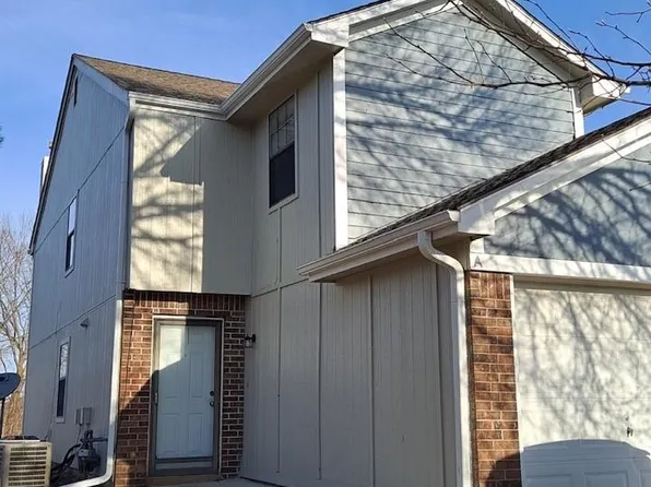 2107 Highridge Dr APT A, Pleasant Hill, MO 64080