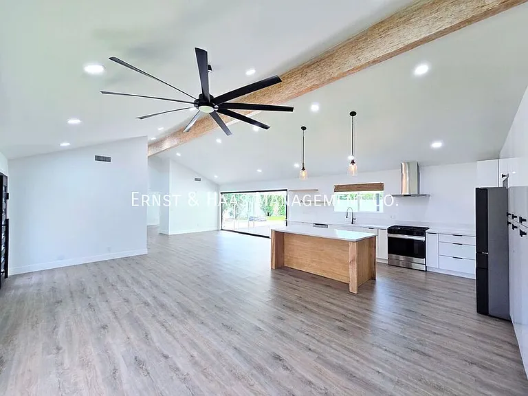 3041 Yellowtail Dr — Photo 4