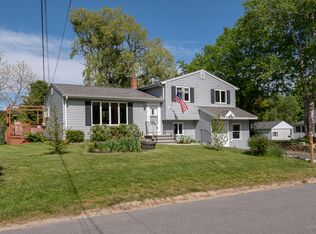 6 Pierce Ln, Brunswick, ME 04011
