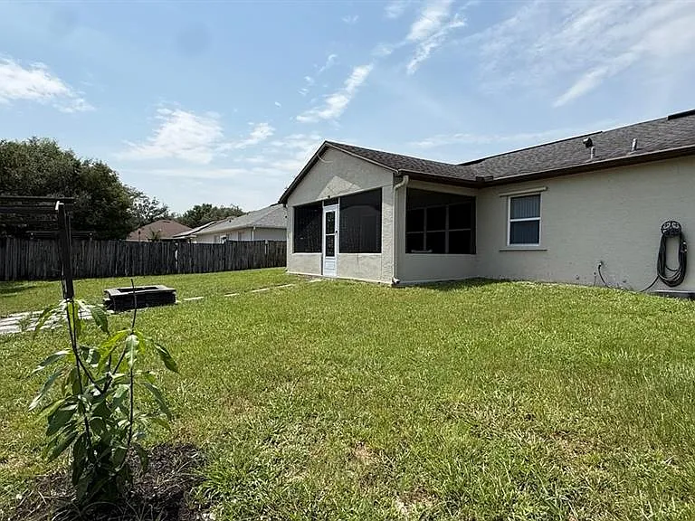 1381 Fallwood Dr — Photo 33