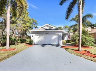 7903 SE Sugar Pines Way, Hobe Sound, FL 33455