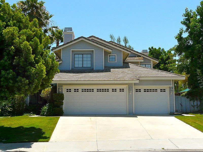 1st image of 42086 Humber Dr