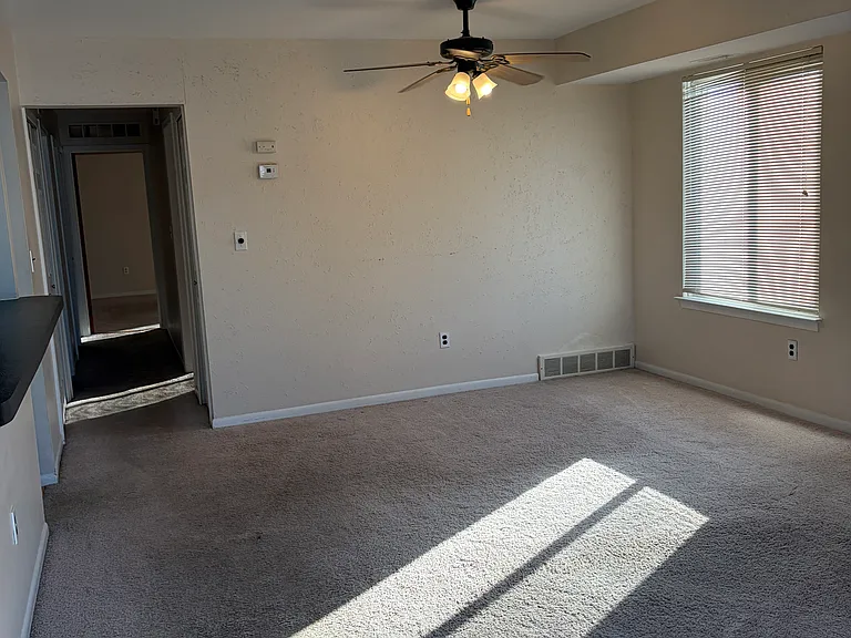 41718 Bedford Dr — Photo 7