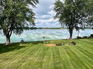 W10678 Hickory Point Rd, Beaver Dam, WI 53916