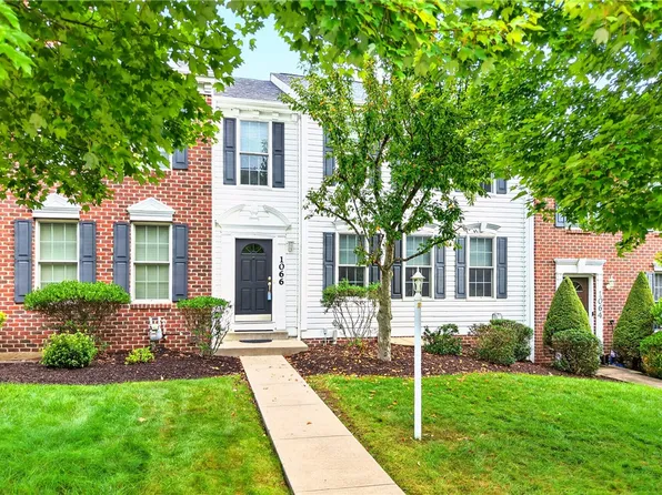 1066 Woodlawn Dr, Canonsburg, PA 15317