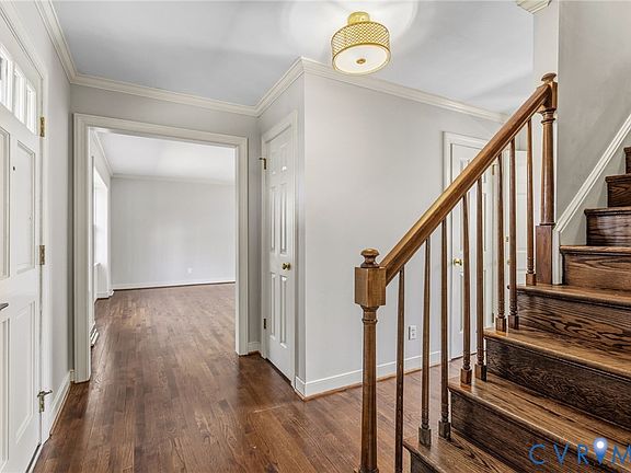 3rd image of 13311 Glendower Rd