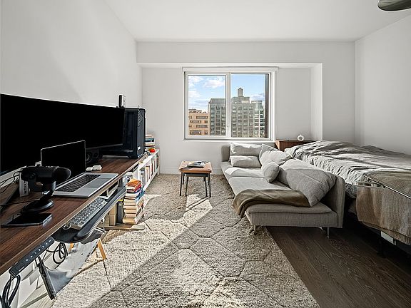 4th image of 10 Nevins St APT 12I