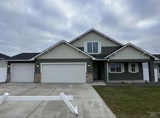 2409 Day Dr, Fruitland, ID 83619