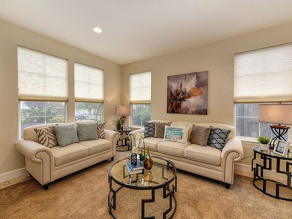 3rd image of 5046 Courtney Way