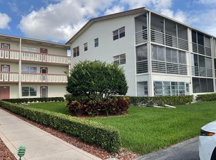 189 E Preston Way, Boca Raton, FL 33434
