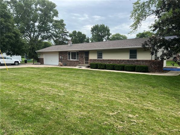 Lovington Real Estate - Lovington IL Homes For Sale | Zillow