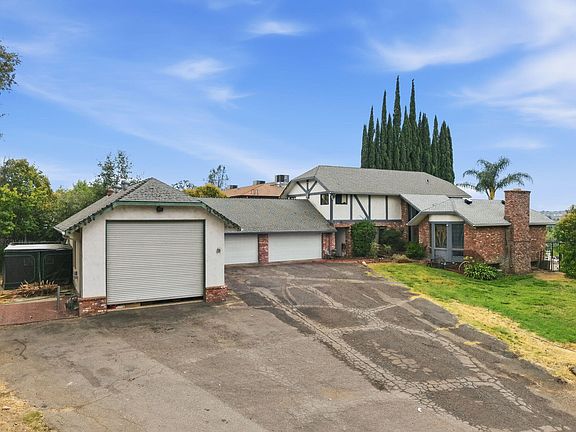 4th image of 2020 Bechelli Ln