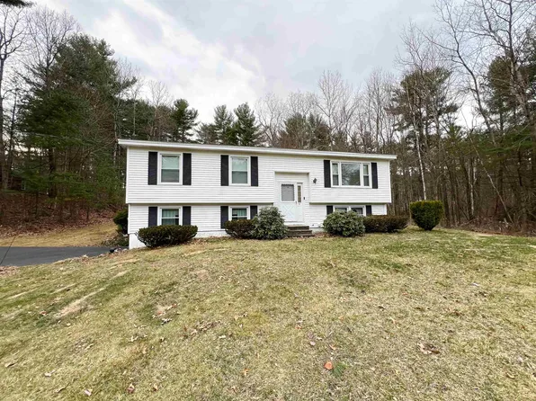 32 Turtle Crossing Road, Pelham, NH 03076