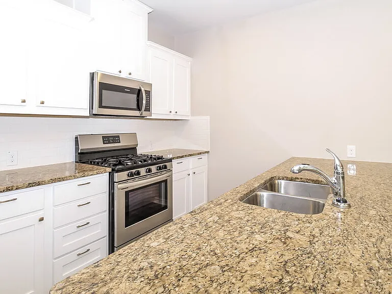2157 Barx Dr — Photo 8