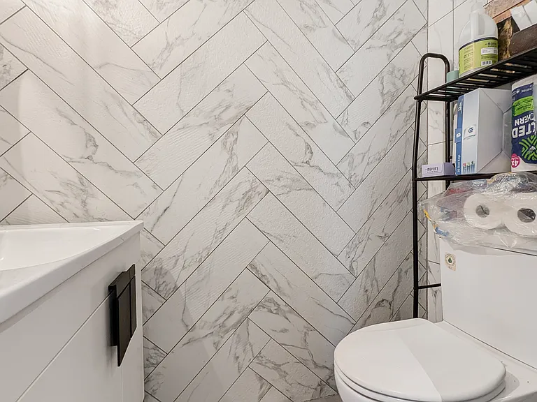 288 Himrod St #2R — Photo 7