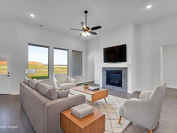 3rd image of 108 Lila Lake Dr