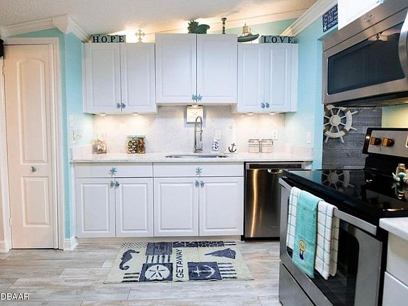 4th image of 46 Jacaranda Cay Ct #46