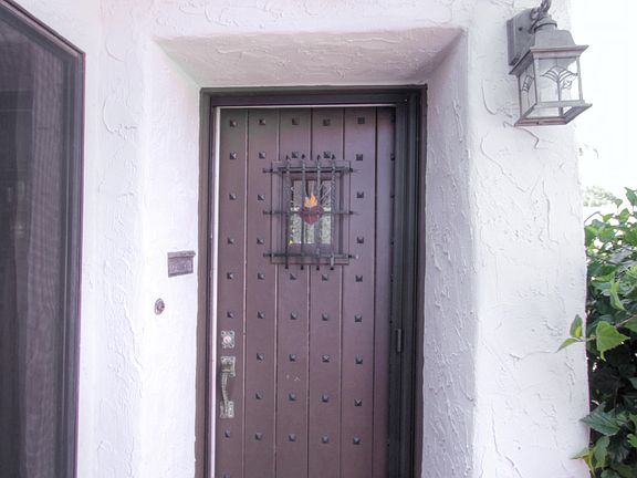 2nd image of 3221 McKinley St