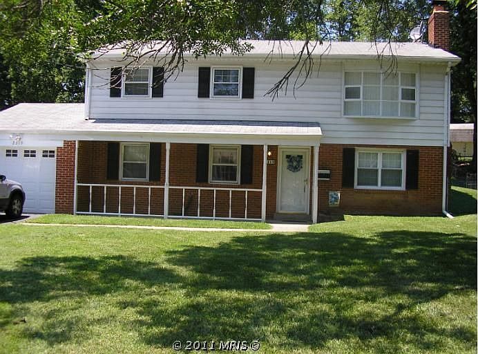 1st image of 2319 W Longview Dr