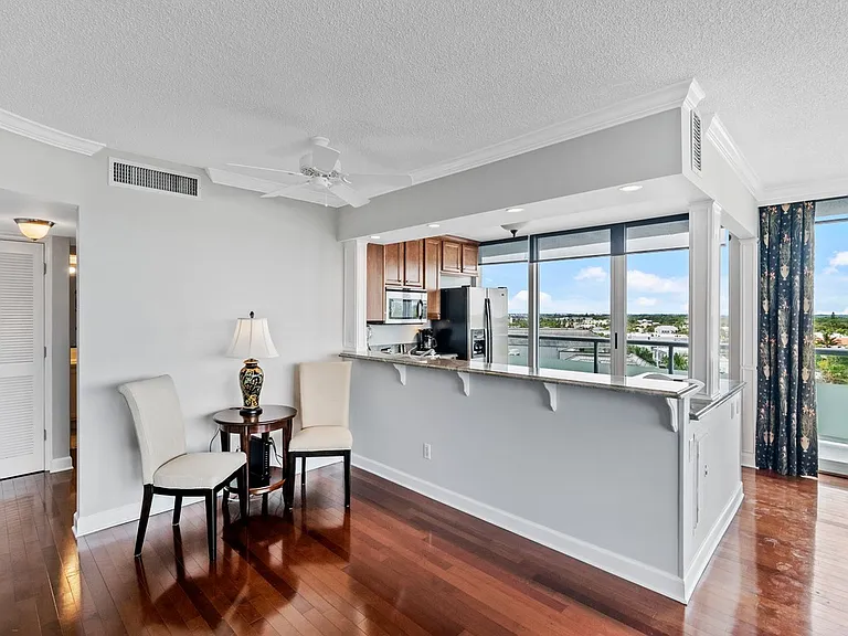 3554 Ocean Drive 703S #701S — Photo 8