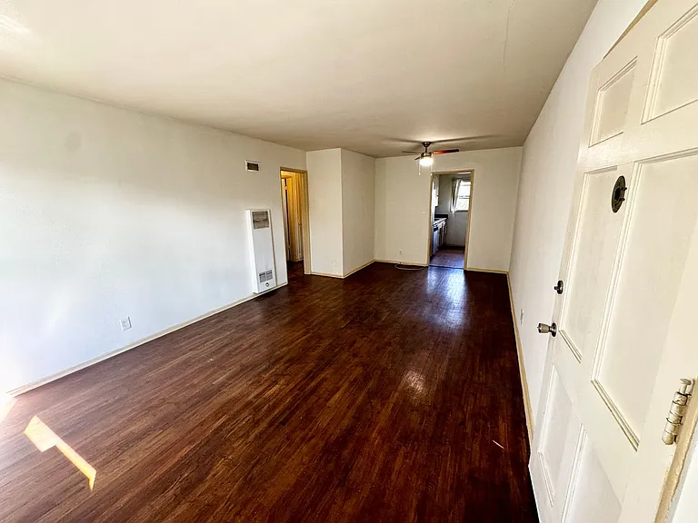 Charming 1 & 2 Bedrooms on the Chandler Bike Path — Photo 18