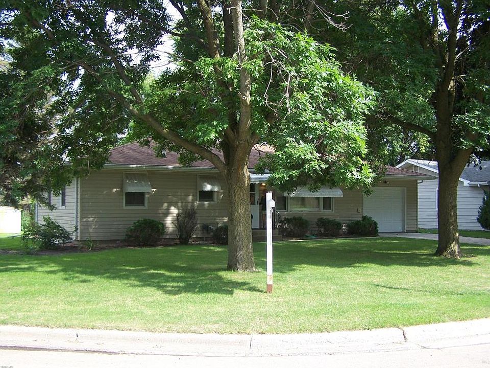 1st image of 703 Minnesota Ave SE