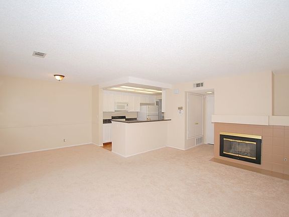 3rd image of 1937 Vista Cay
