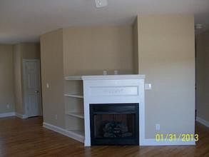 3rd image of 110 Folly Bend Dr