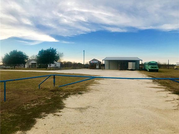 3rd image of 1463 State Highway 174