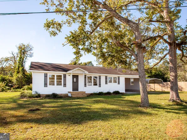 4417 Railroad Ave, Waycross, GA 31503