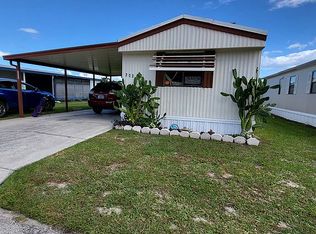 702 Ironwood Ln, Wildwood, FL 34785