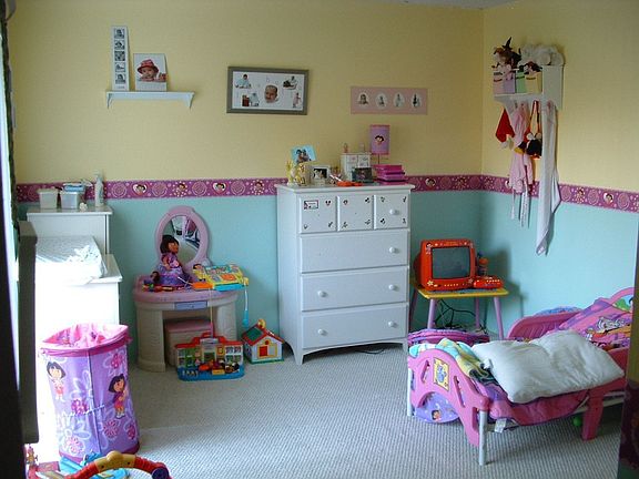 5th image of 1704 Forest Lakes Cir APT B