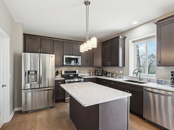 3rd image of 1214 Blue Heron Cir