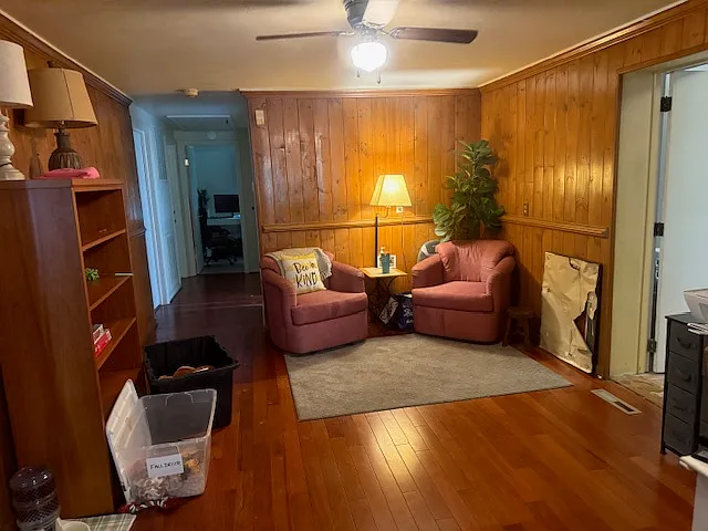 3337 Westwood Rd — Photo 2