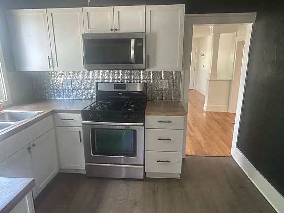 3rd image of 3029 Ottawa Ave SW #1