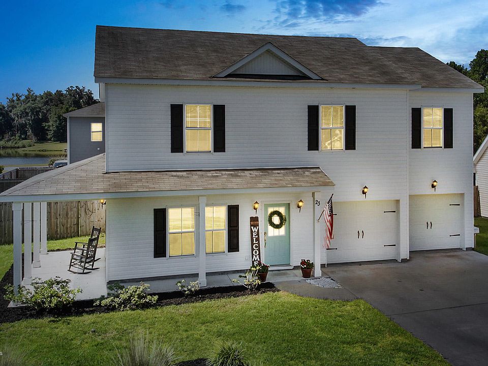 1st image of 23 Mint Farm Dr