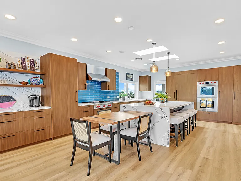 7564 Navigator Cir — Photo 13