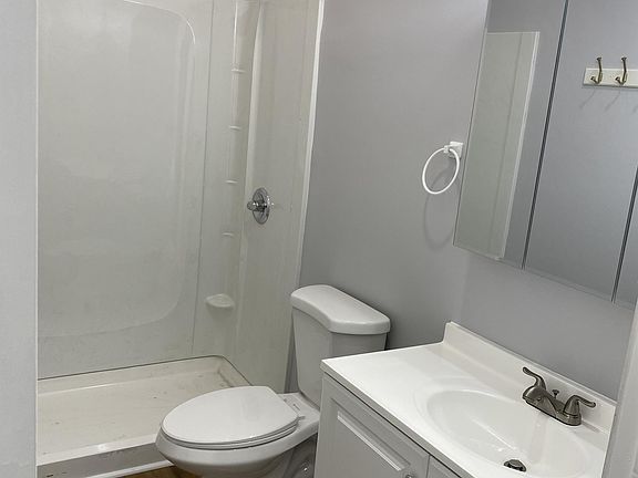 3rd image of 55 W Livingston Ave #1