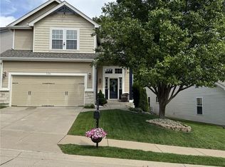 7196 Tournament Dr, Saint Louis, MO 63129