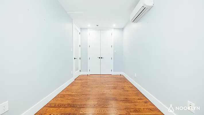 Rented by Nooklyn NYC LLC | media 9