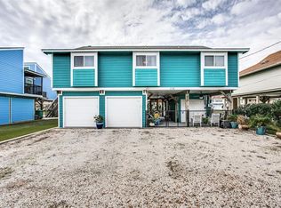 138 Sand Shoals Rd, Oyster Creek, TX 77541